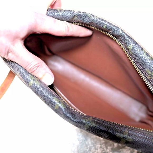 Louis Vuitton Vintage Monogram Trocadero 23 Shoulder Bag Brown - Picture 14 of 16